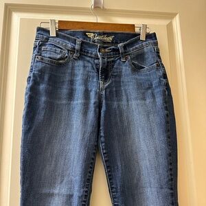 Old Navy Sweetheart size 2 women’s jeans